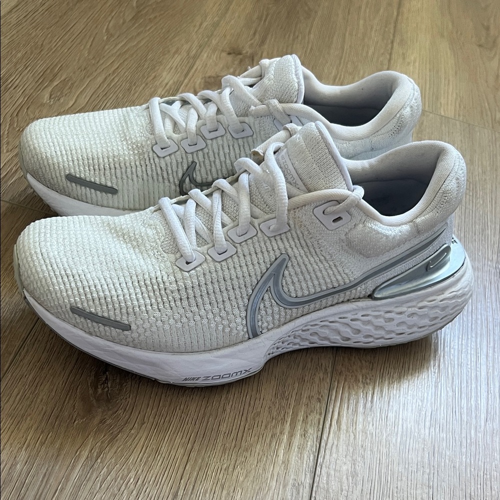 Women’s Nike ZoomX Invincible Run Flyknit
